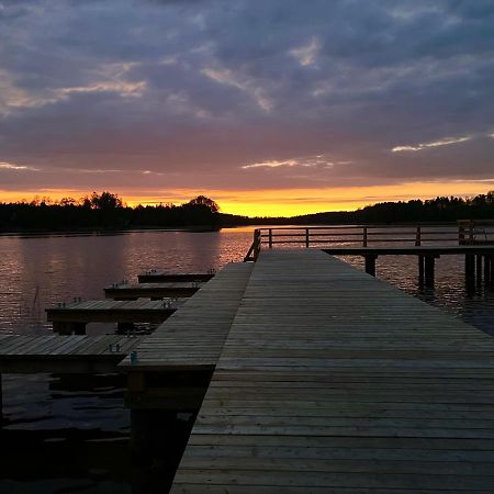 Domek Nad Jeziorem Piasutno Mazury 외부 사진